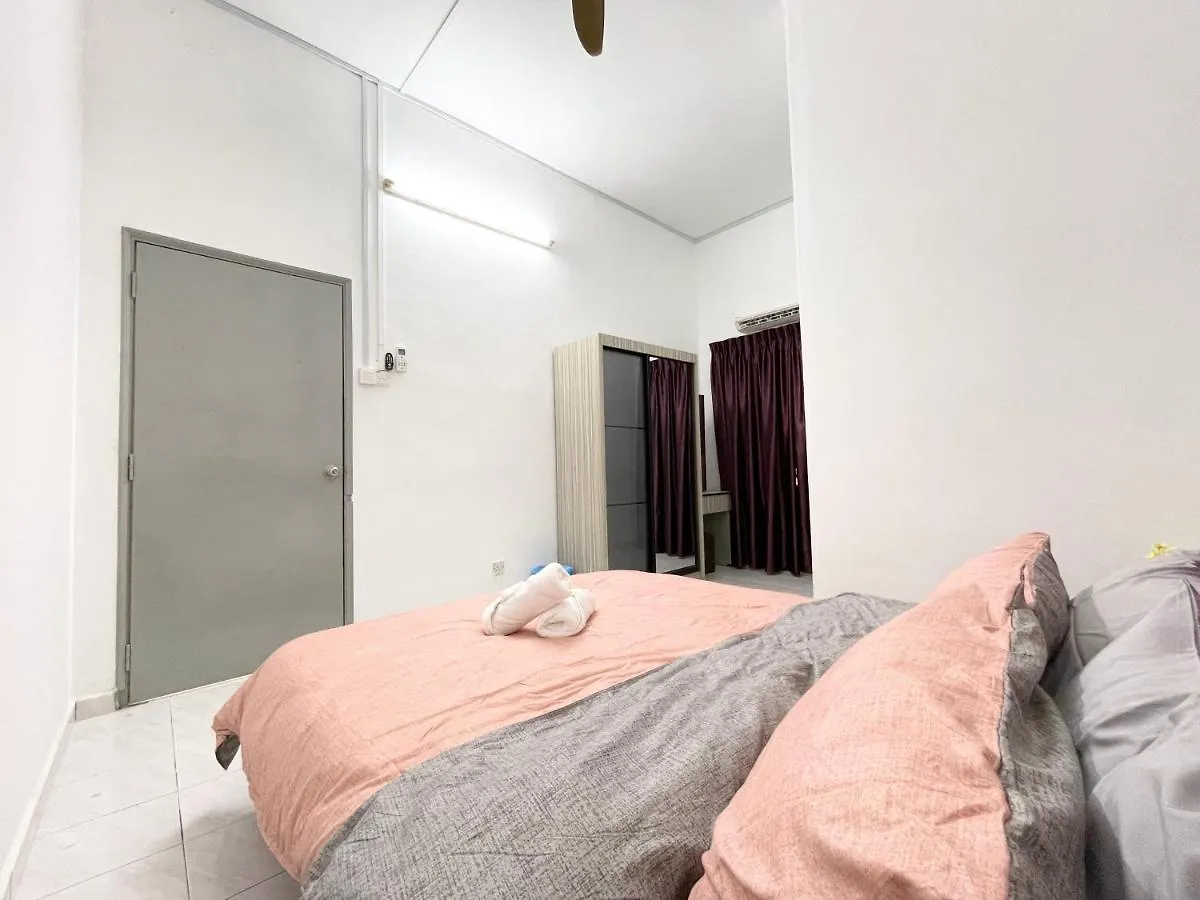Апартаменты Pangsapuri Hilir Kota 3B2B Near To Town Melaka